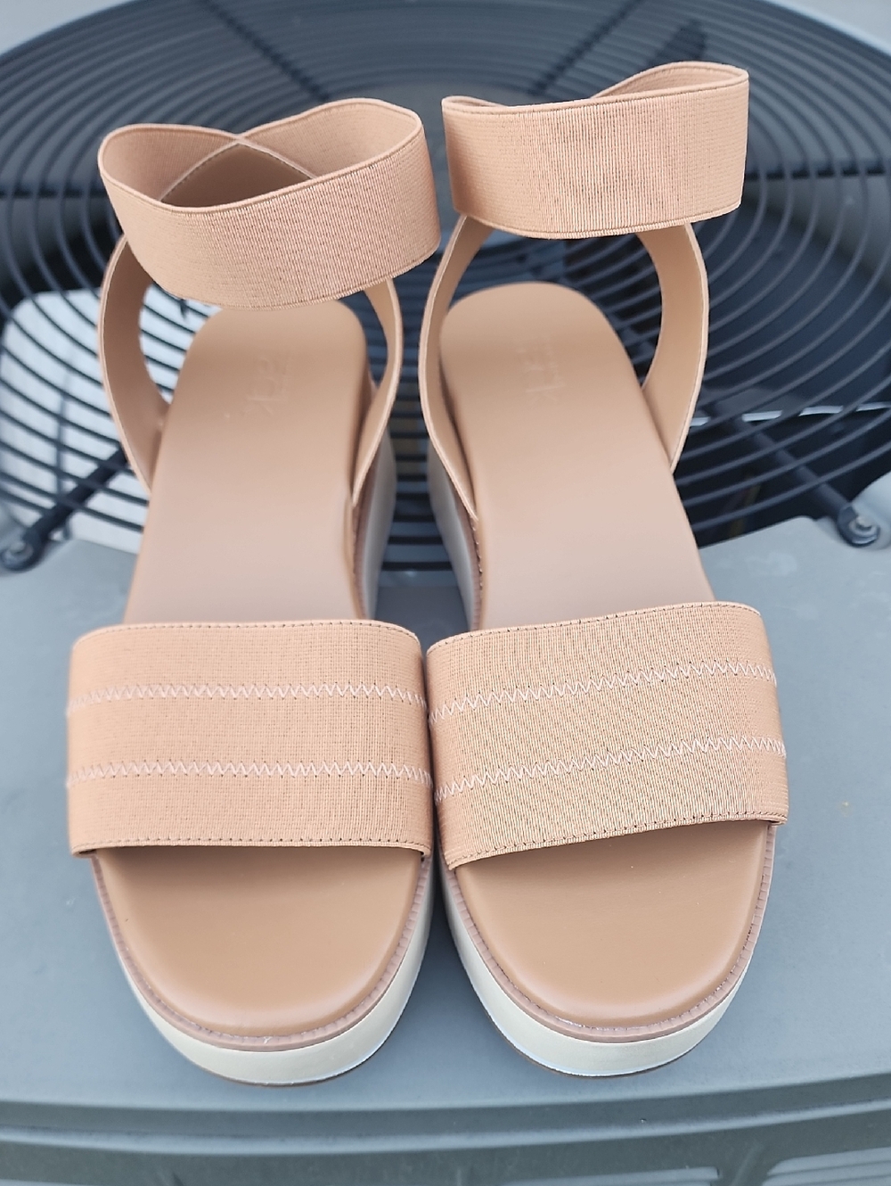 Nordstrom Rack Elastic Strap Nude Platform Sandals, Sz. 9